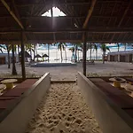 The Loop Beach Resort (Adults Only)